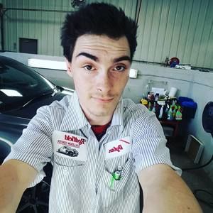 Meet your Posher, Dylan